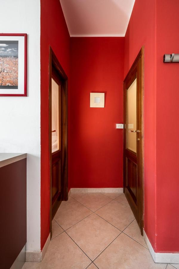 Giorgi Homes - Easy Apartment By Wonderful Italy Bologna Luaran gambar